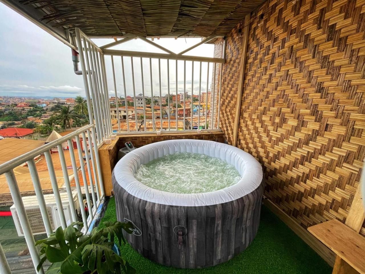 Chambre Meublee Biyem Assi Tkc Yaoundé Zewnętrze zdjęcie
